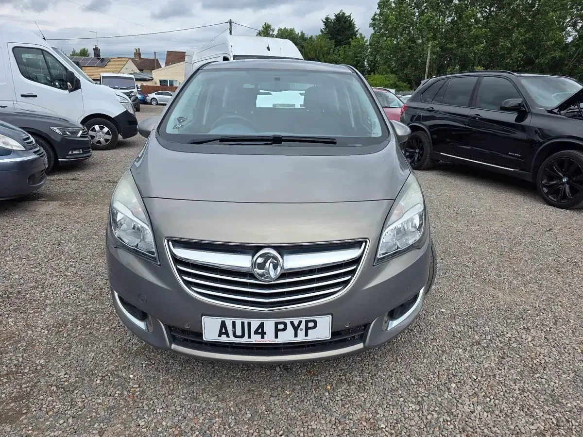 Used Vauxhall Meriva 2014 Brown MPV