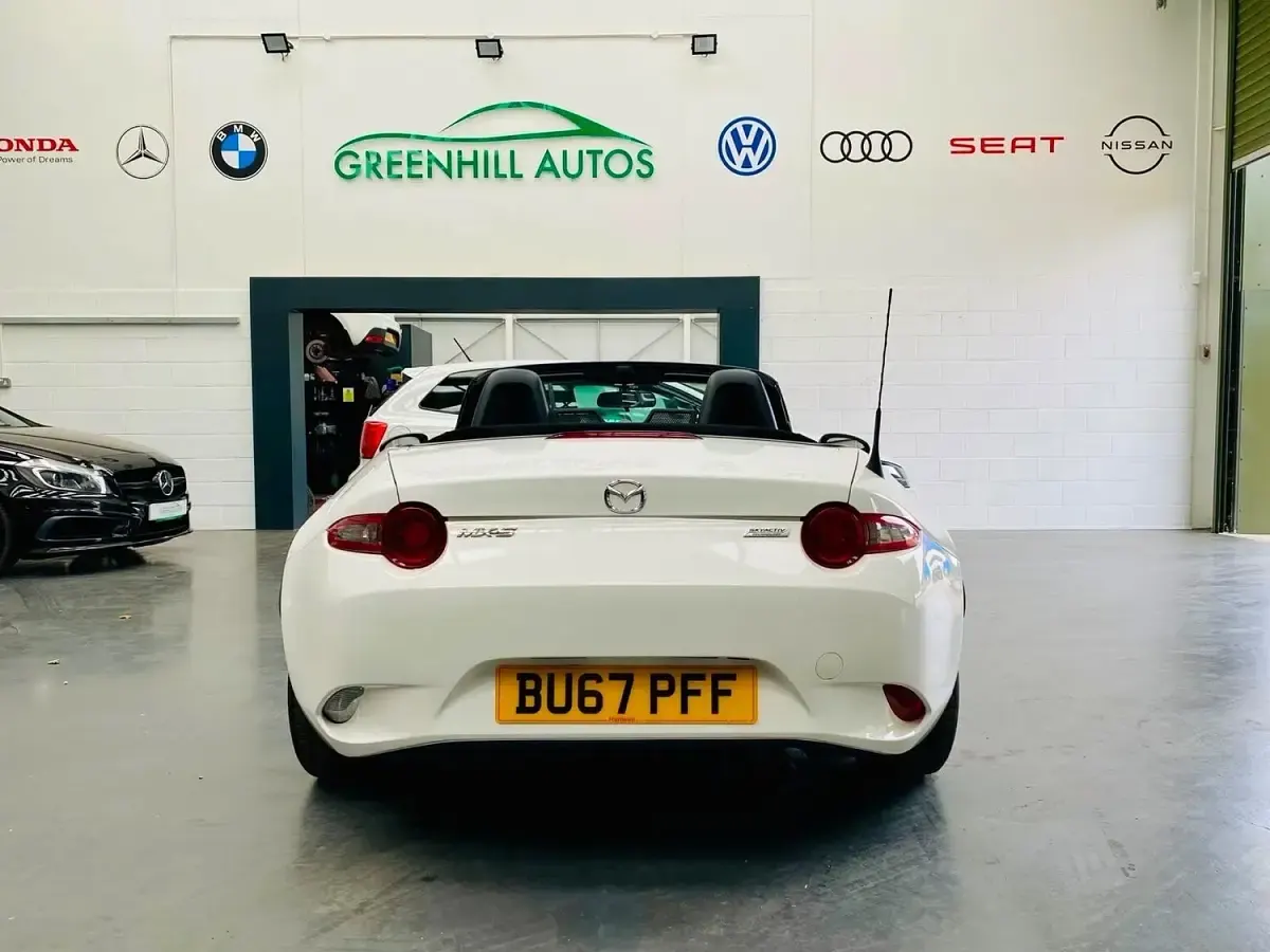 Used Mazda MX5 2017 White Cabriolet