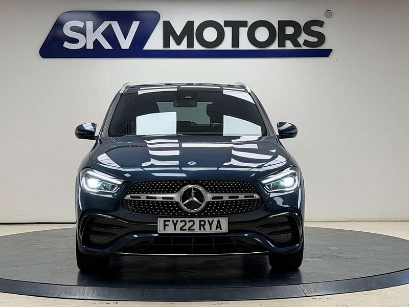 Used Mercedes GLA180 AMG Line Premium 136 HP (100 kW) 2022 Blue SUV