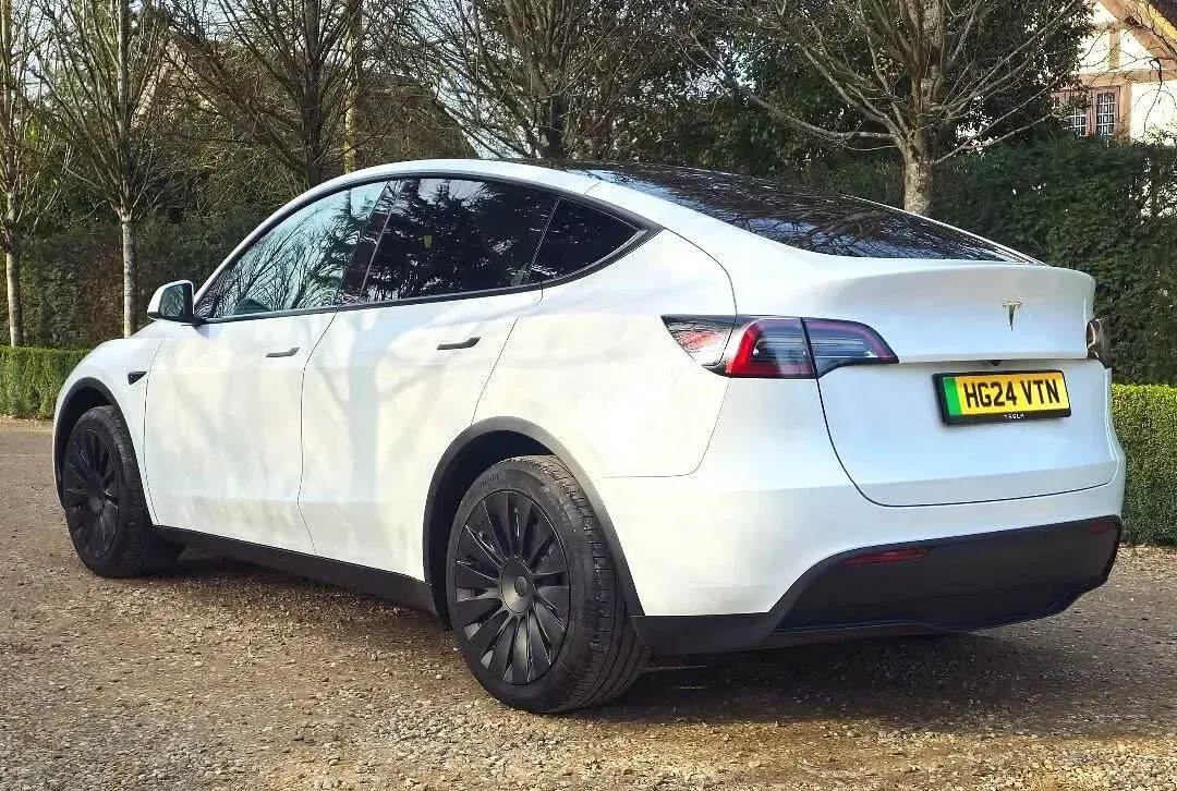 Used Tesla Model Y RWD 219 kW (299 HP) 2024 White SUV