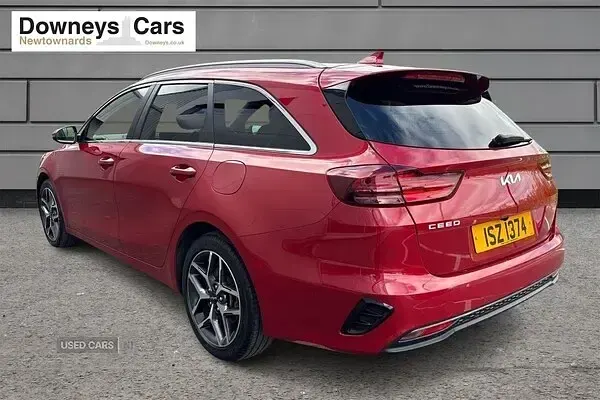 Used Kia Ceed 2024 Red Hatchback