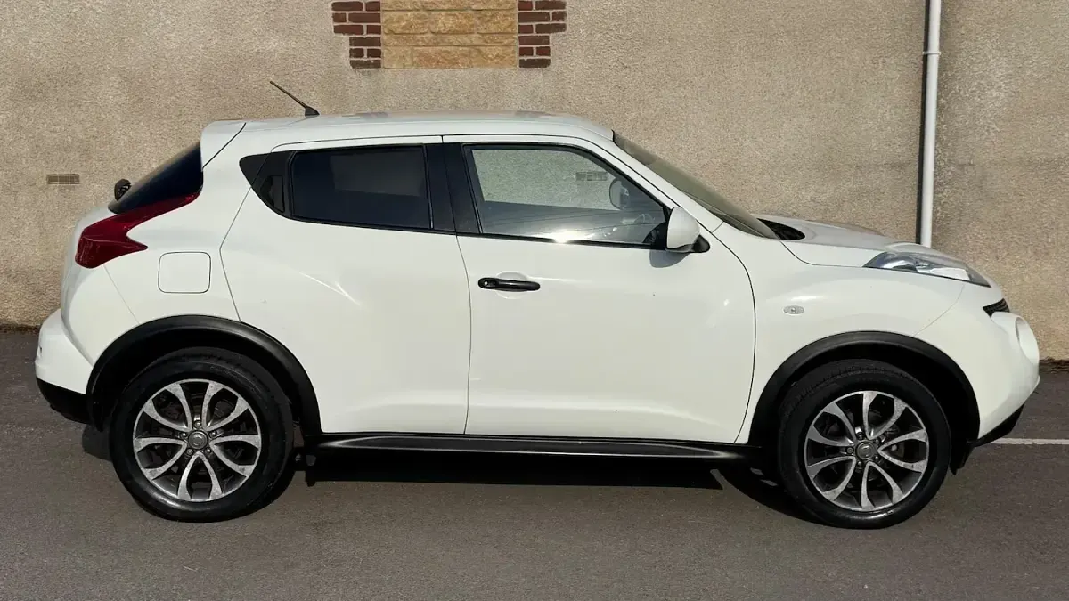 Used Nissan Juke Tekna 2013 White SUV