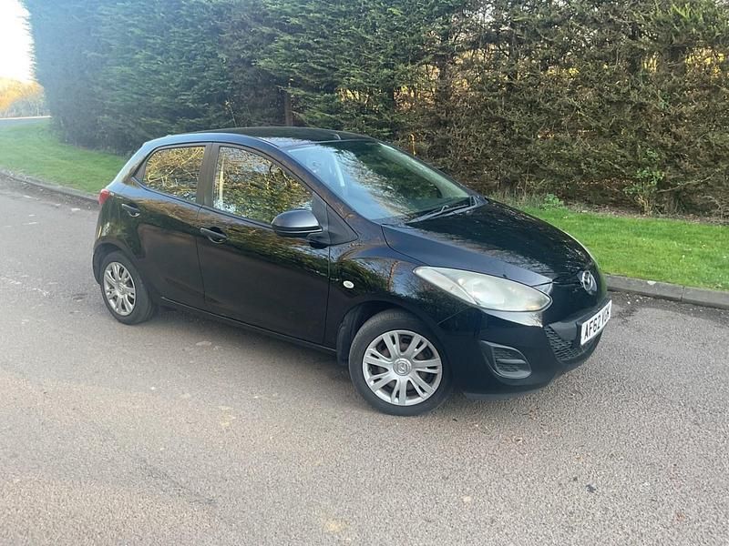 Black Used 2012 Mazda 2 Hatchback | £1,975 (Fair price) - Image 1/4