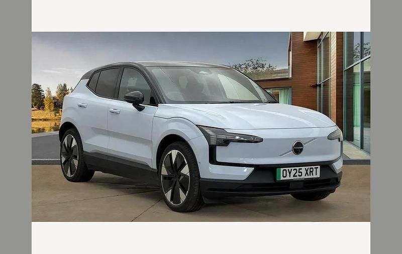 Black Used 2025 Volvo XC60 Plus SUV | £42,750 (Expensive) - Image 1/4