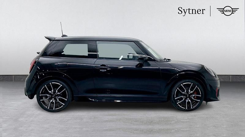 Used Mini John Cooper Works Hatch 228 HP (167 kW) 2024 Black Hatchback