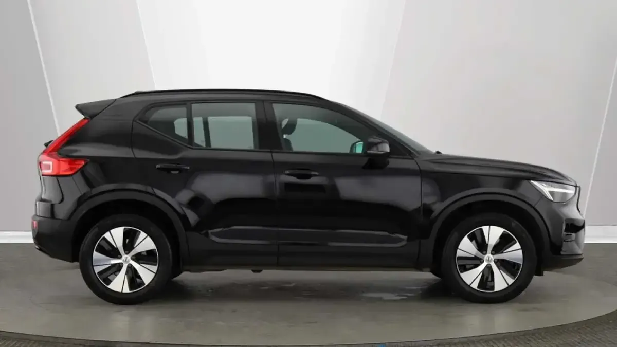 Used Volvo XC40 Plus 208 HP (152 kW) 2023 SUV