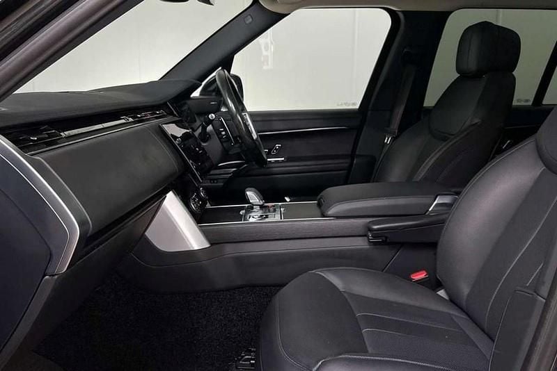Used Land Rover Range Rover SE 434 HP (319 kW) 2022 Grey SUV