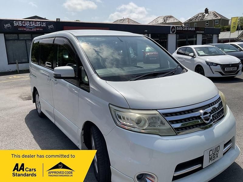 White Used 2010 Nissan Serena MPV | £6,999 (Fair price) - Image 1/4