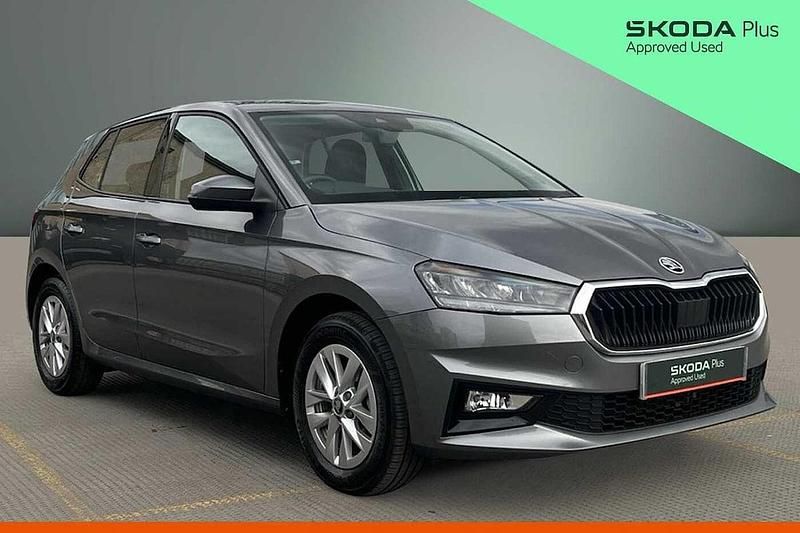 Used Skoda Fabia SE 95 HP (69 kW) 2025 Graphite grey Hatchback