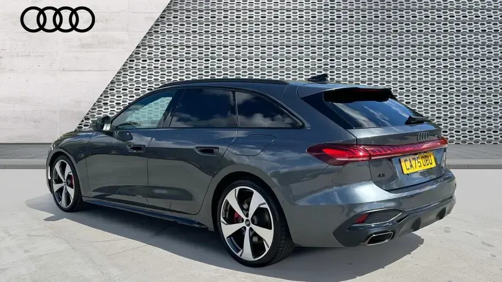 Used Audi A5 Sportback Advanced 299 HP (219 kW) 2025 Grey Hatchback
