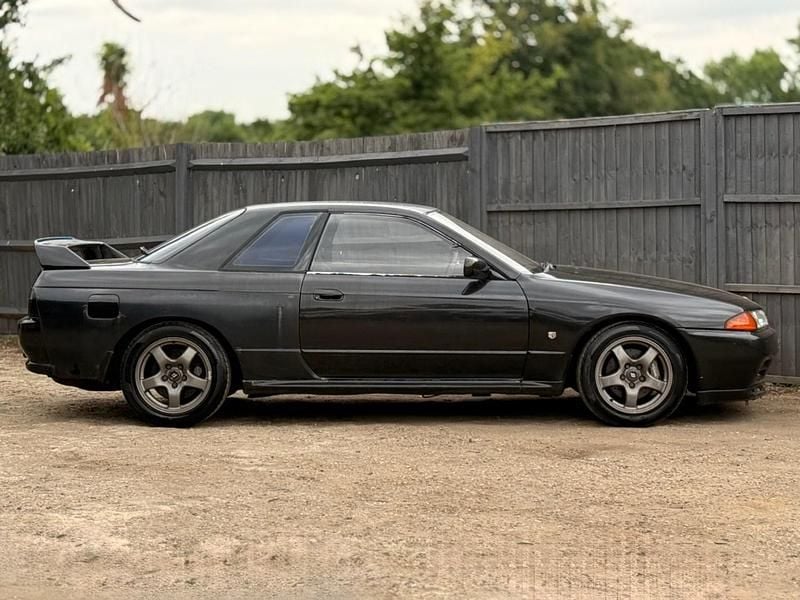 Black Used 1992 Nissan Skyline Coupe | £29,995 - Image 1/4