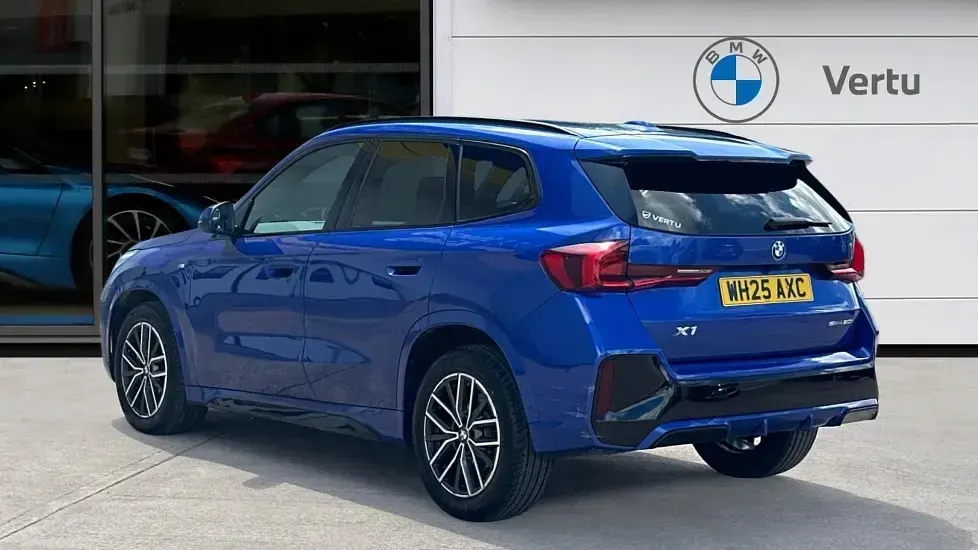 Używany BMW X1 M Sport 170 KM (125 kW) 2025 Niebieski SUV