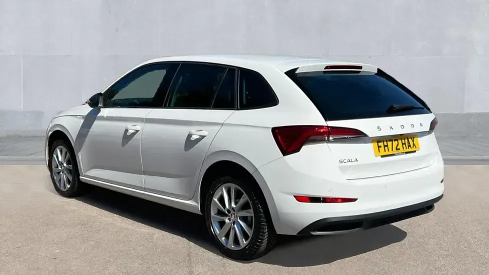 Used Skoda Scala SE L 150 HP (110 kW) 2023 White Hatchback