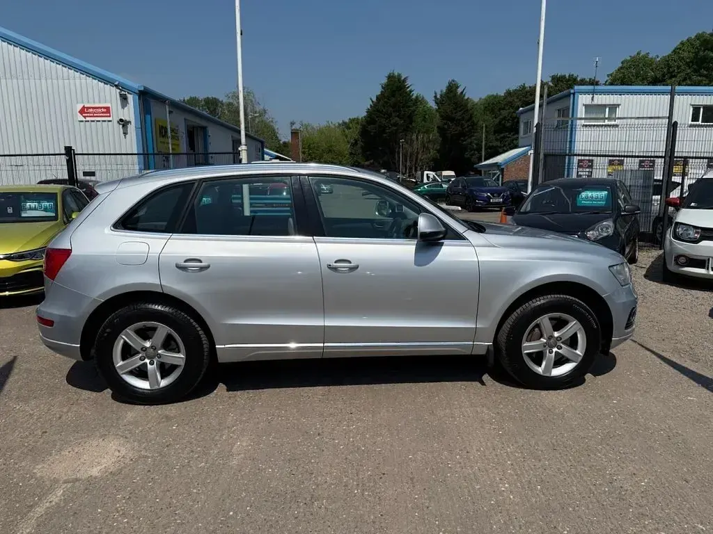 Used Audi Q5 Design 225 HP (165 kW) 2013 Silver SUV