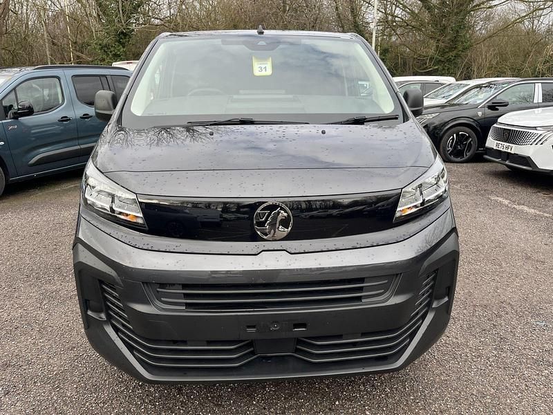 New Vauxhall Vivaro 145 HP (106 kW) 2026 Mercury grey MPV