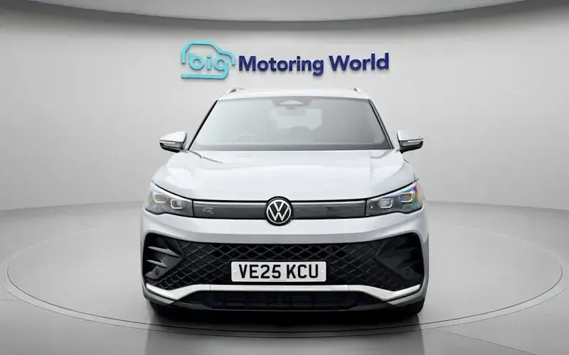 Used VW Tiguan R-line 150 HP (110 kW) 2025 Silver SUV