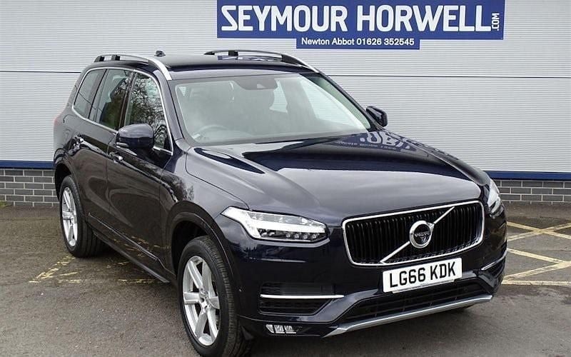Usado Volvo XC90 Momentum 235 HP (172 kW) 2019 SUV