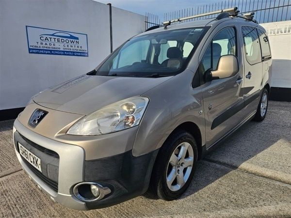 Beige Used 2011 Peugeot Partner Tepee Outdoor MPV | £4,495 (Fair price) - Image 1/1