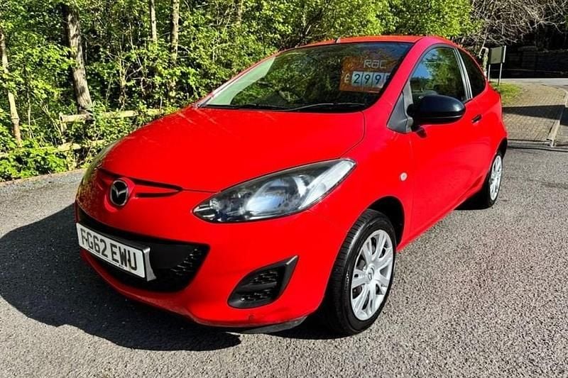 Usado Mazda 2 2012 Vermelho Citadino