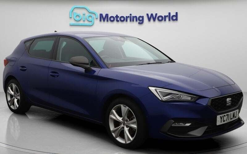 Used 2024 Seat Leon FR Hatchback | £16,100 (Good price) - Image 1/4