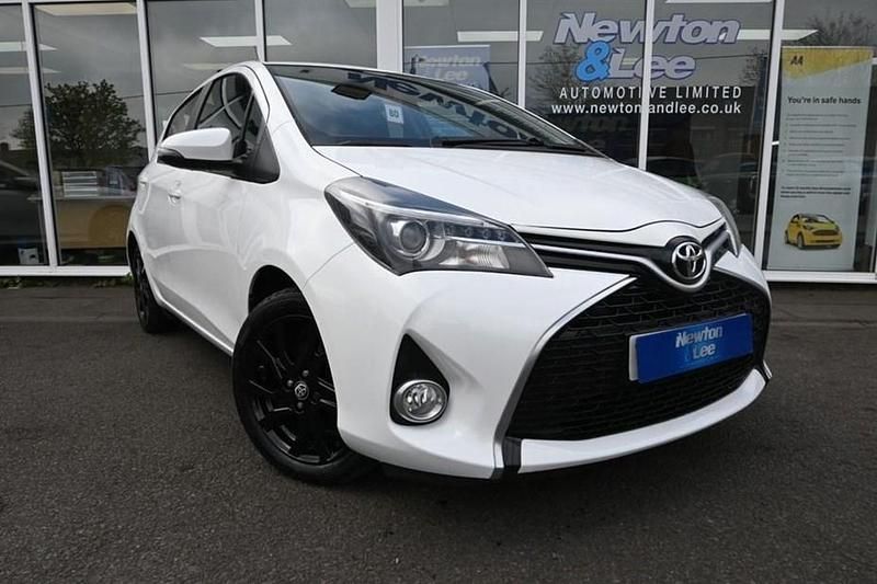 Used 2016 Toyota Yaris Design | £7,500 (Fair price) - Image 1/1