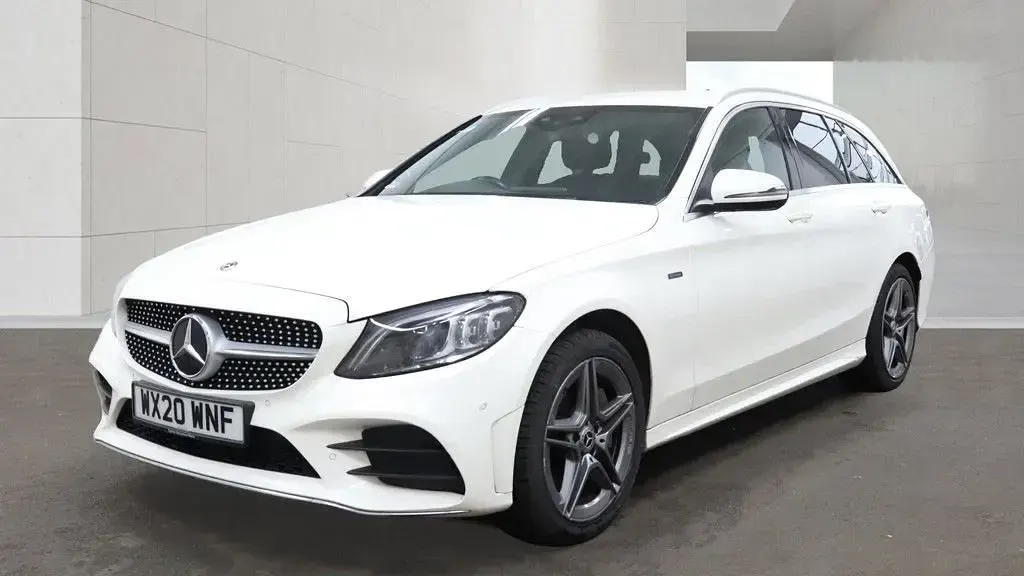 Used Mercedes C300 AMG line 2020 White Estate