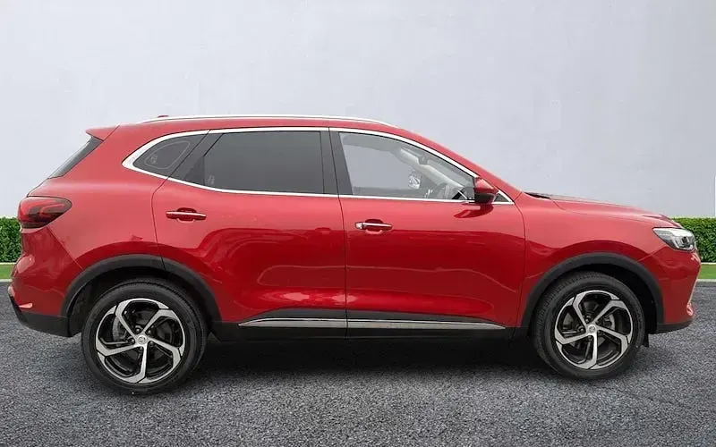 Used MG HS SE 162 HP (119 kW) 2024 SUV
