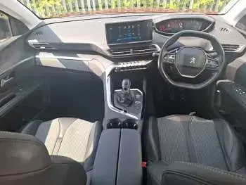 Used Peugeot 5008 Allure 131 HP (96 kW) 2022 Bronze SUV