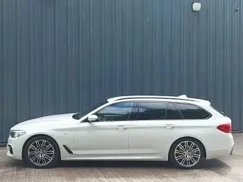 Used BMW 520 M Sport 190 HP (139 kW) 2020 White Estate