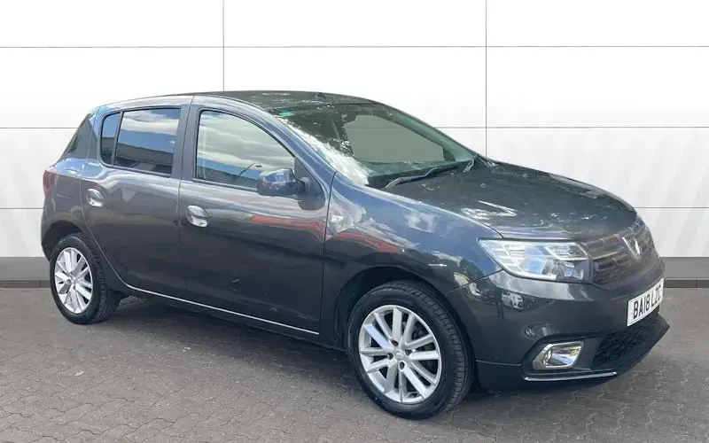 Used Dacia Sandero Comfort 90 HP (66 kW) 2020 Hatchback