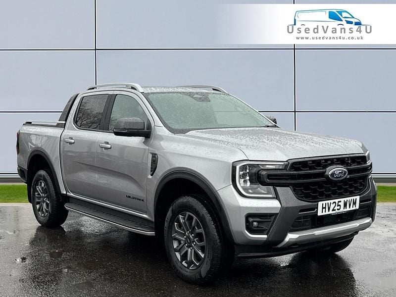 Used Ford Ranger Wildtrack 240 HP (176 kW) 2025 Silver Pickup
