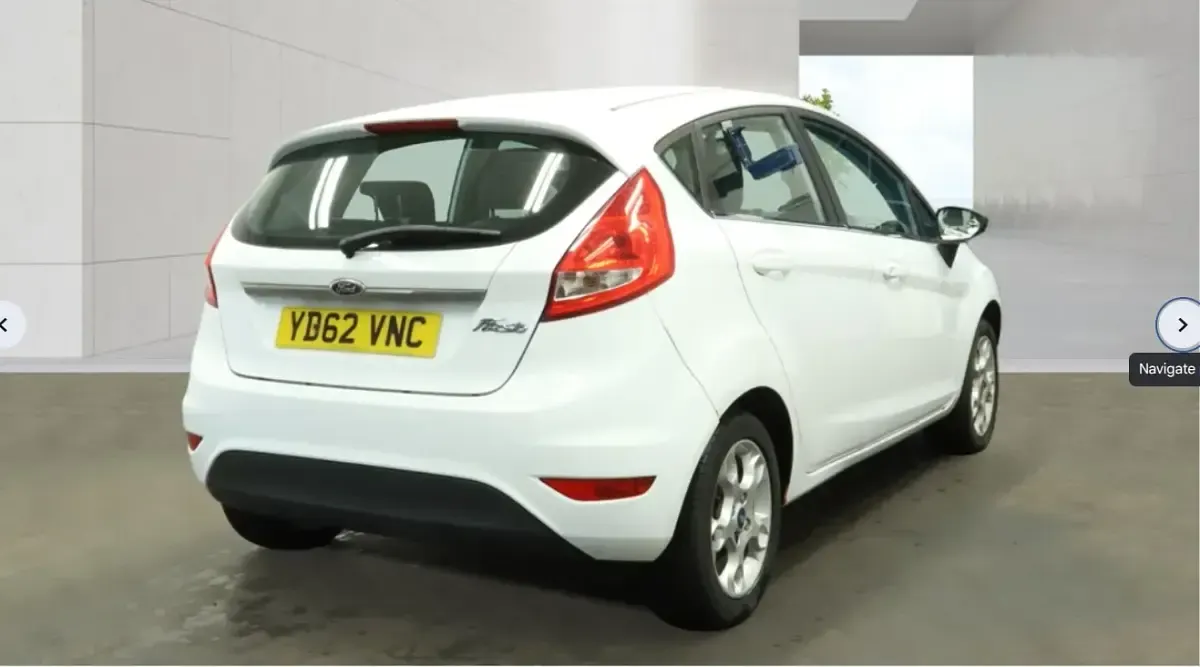 Used Ford Fiesta Zetec 2012 White Hatchback