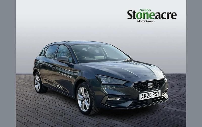 Used Seat Leon FR 200 HP (147 kW) 2025 Grey Hatchback