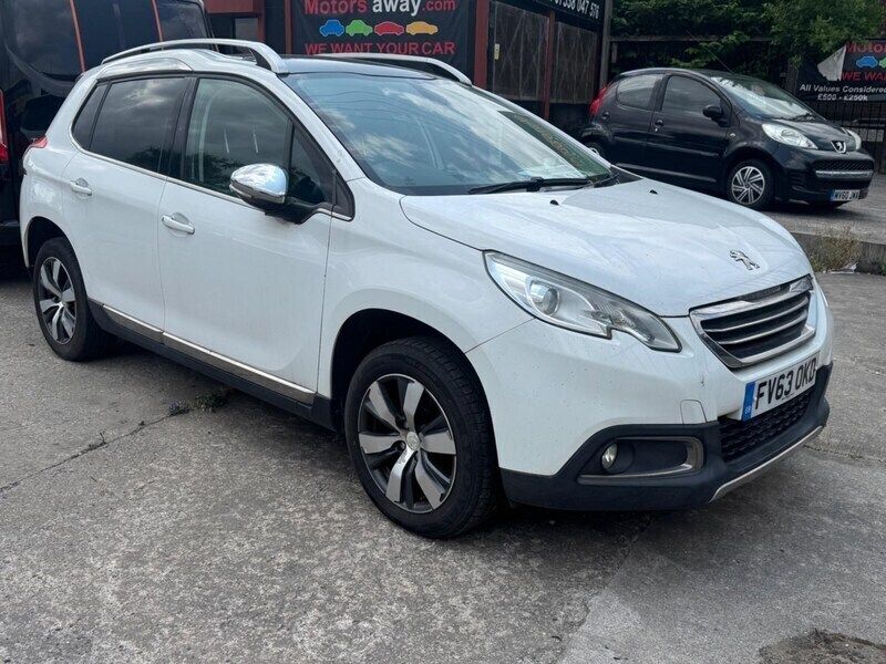 White Used 2014 Peugeot 2008 Allure SUV | £2,492 (Good price) - Image 1/4