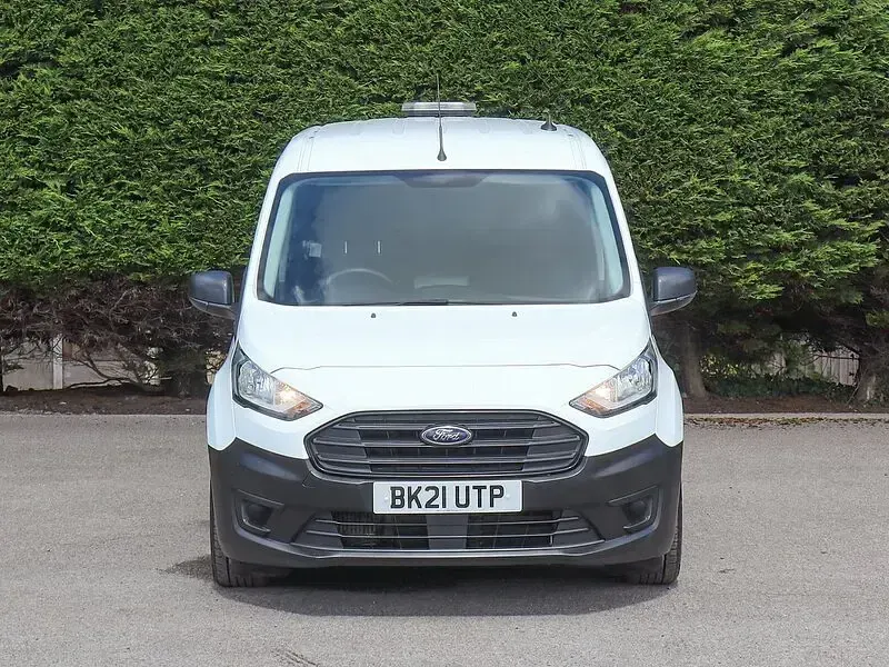 Used Ford Transit Connect 100 HP (73 kW) 2021 White MPV