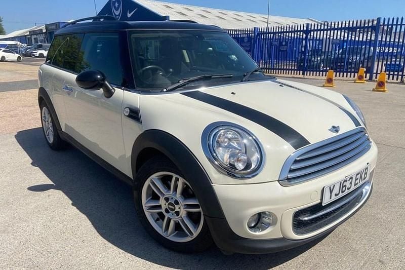 White Used 2013 Mini Cooper Clubman Estate | £4,995 (Good price) - Image 1/1
