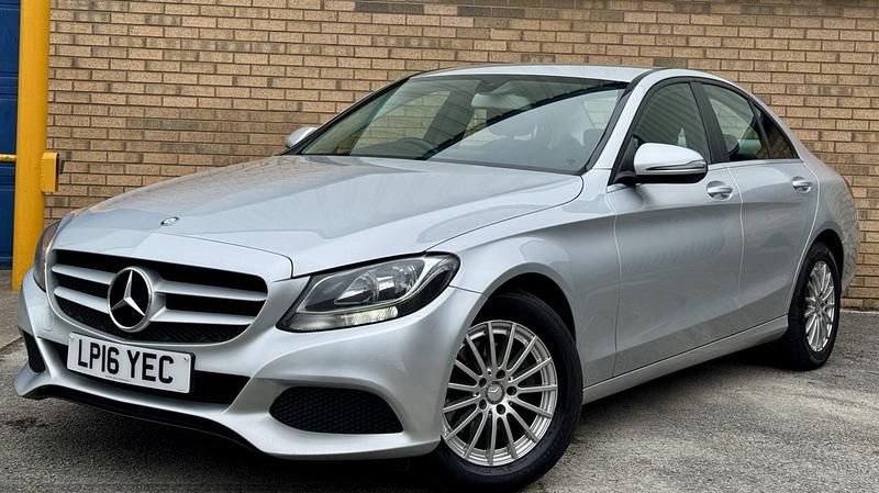 Used Mercedes C220 SE 170 HP (125 kW) 2016 Silver Sedan