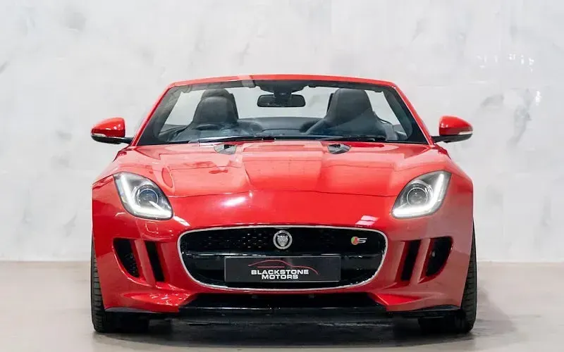 Used Jaguar F-Type Supercharged 495 HP (364 kW) 2013 Red Cabriolet