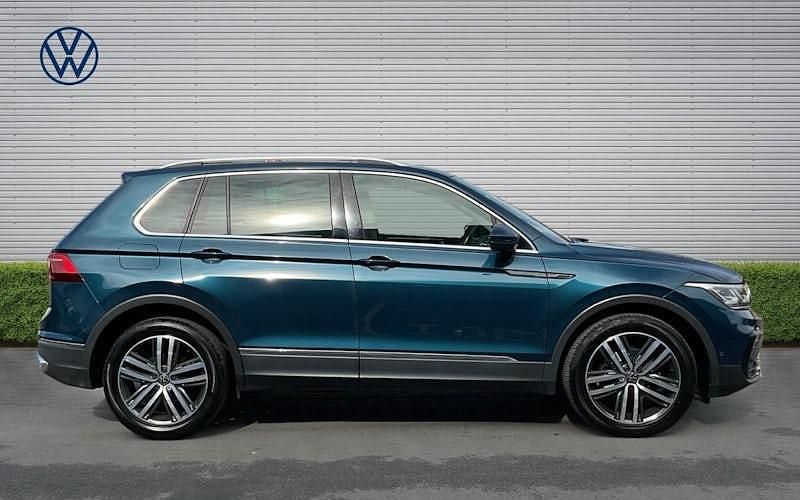 Usado VW Tiguan Elegance 150 CV (110 kW) 2023 SUV