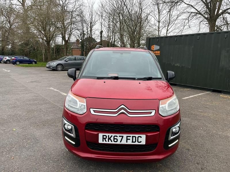 Used Citroën C3 Picasso 2017 Red MPV