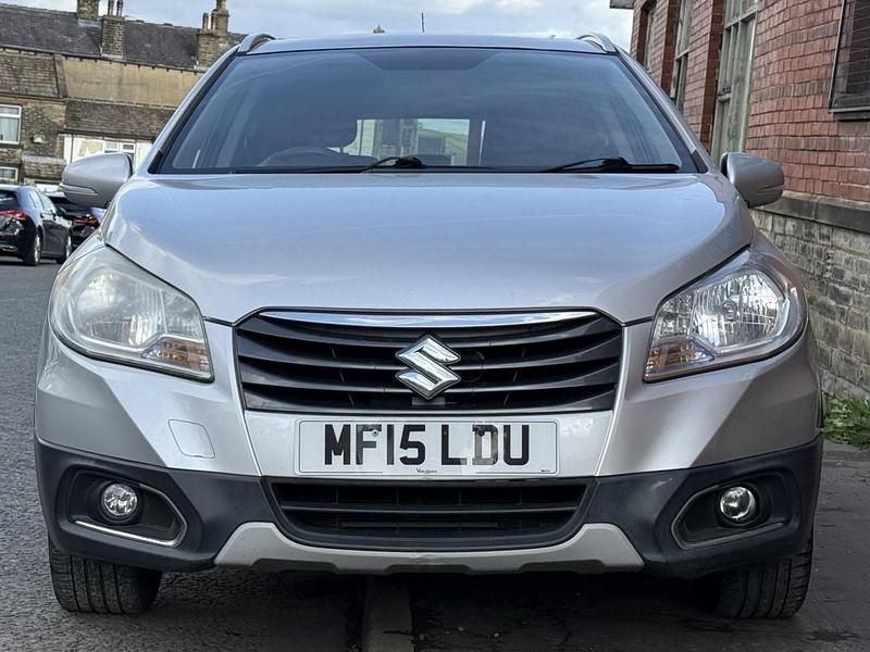 Used Suzuki SX4 S-Cross SZ-T 120 HP (88 kW) 2015 Silver SUV