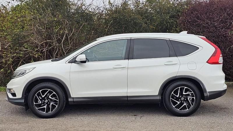 Used Honda CR-V SE Plus 120 HP (88 kW) 2016 White SUV