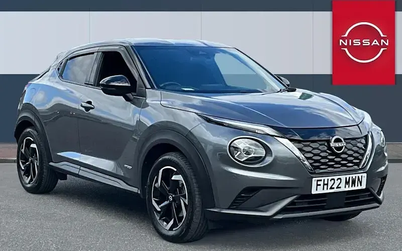 Begagnad Nissan Juke N-Connecta 143 HK (105 kW) 2023 SUV