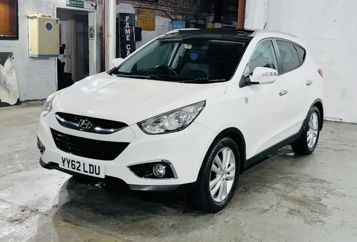 Used Hyundai ix35 Premium 184 HP (135 kW) 2012 White SUV