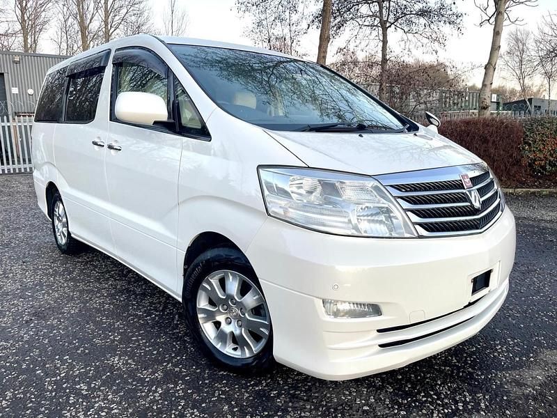 Used Toyota Alphard Edition 2007 Pearl white MPV