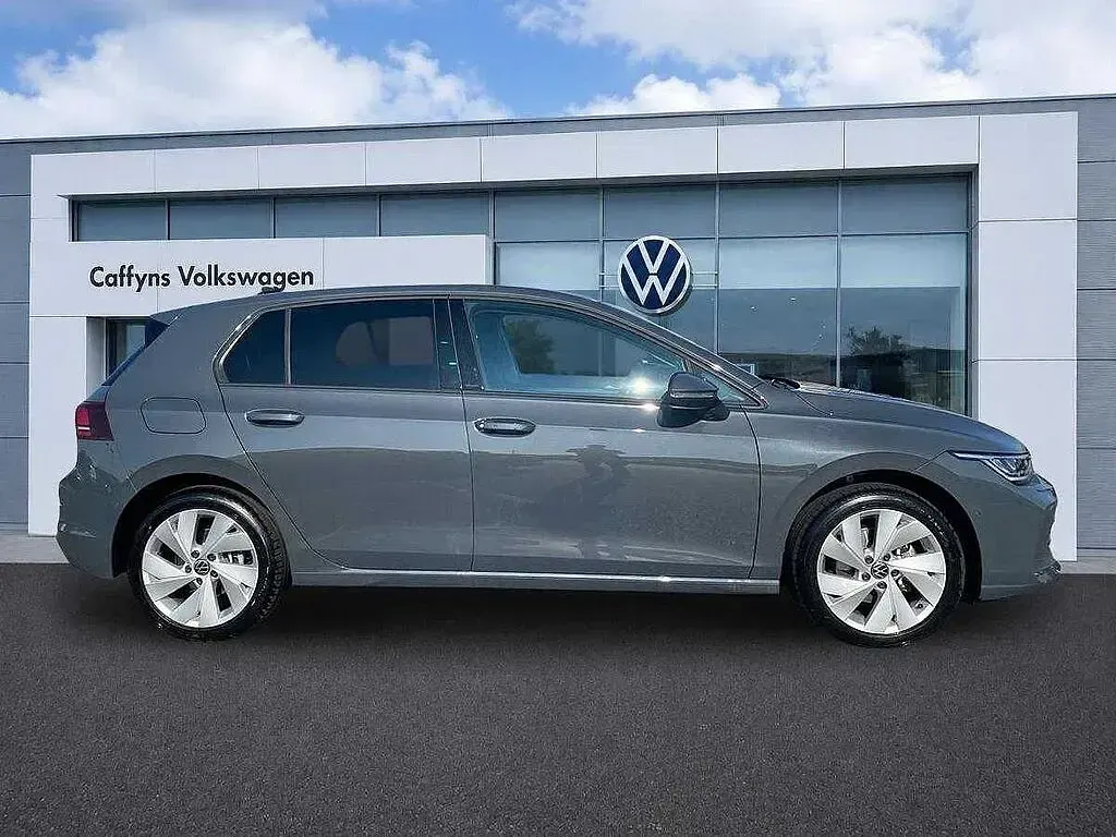 Used VW Golf VIII 150 HP (110 kW) 2025