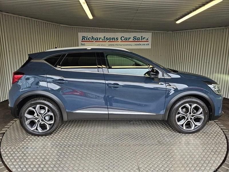 Used Renault Captur Techno 140 HP (102 kW) 2023 Blue SUV