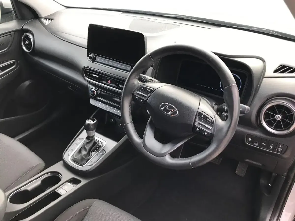Used Hyundai Kona Premium 141 HP (103 kW) 2023 Grey SUV