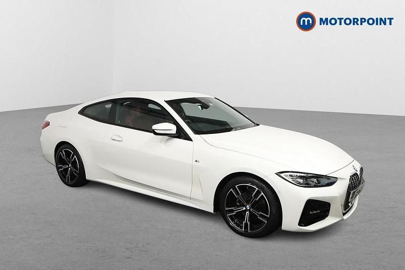 White Used 2022 BMW 420 M Sport Coupe | £28,899 (Good price) - Image 1/4
