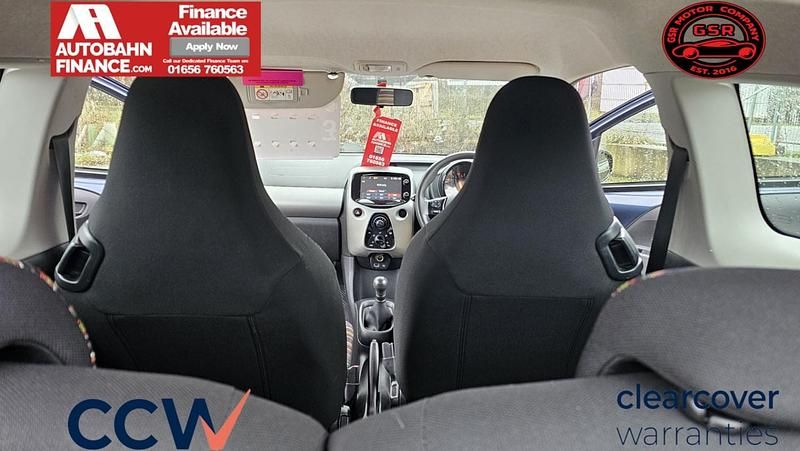 Usado Citroën C1 Feel 68 HP (50 kW) 2014 Azul Citadino